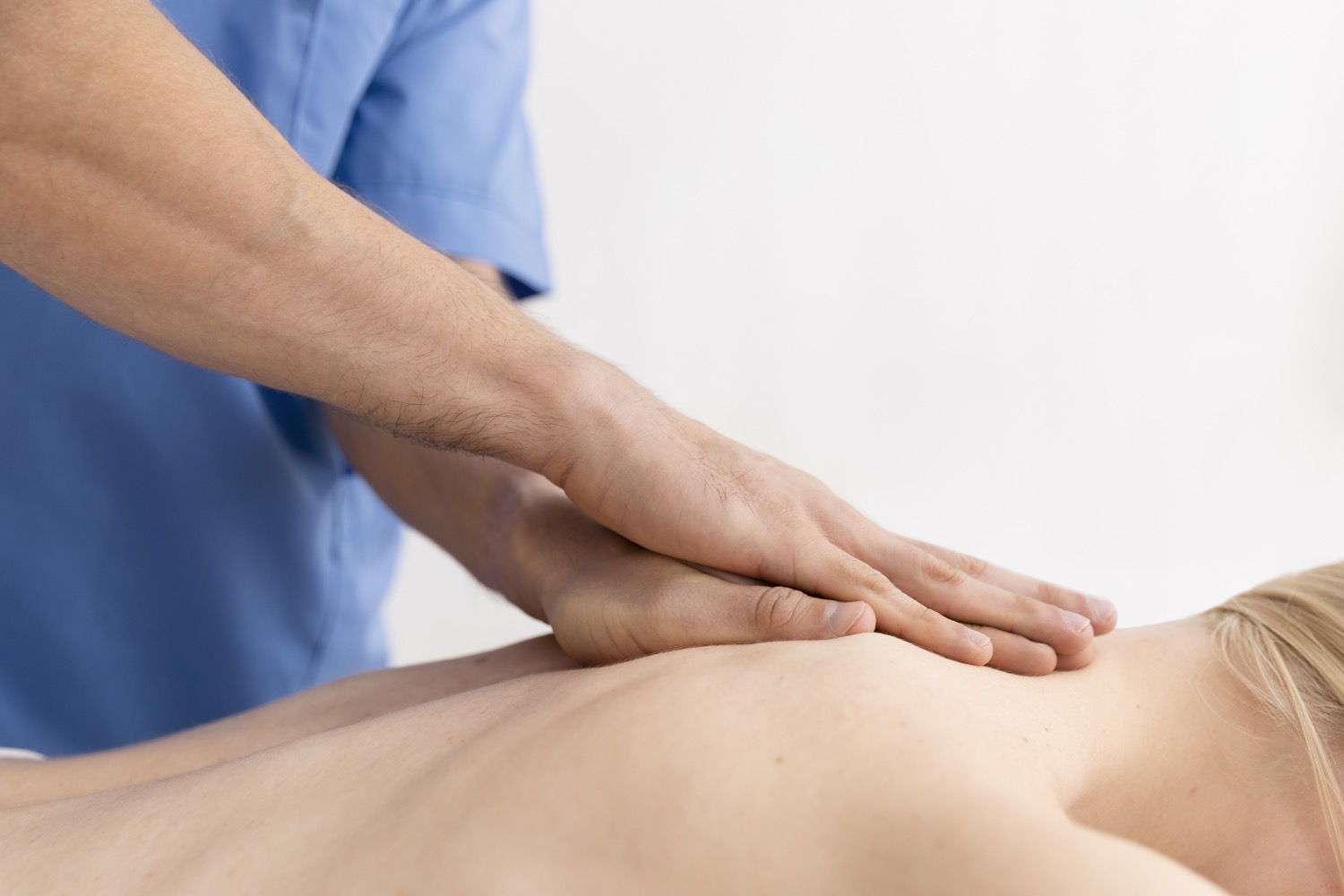 osteopathie am isartor schulterbehandlunge
